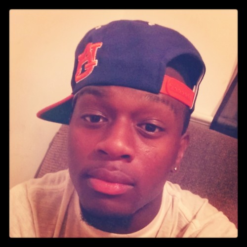 I am emanuel my clique b SunSet duh family money success an GOD are most important