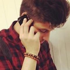 ´´Chay seu brilho foi o unico que ofuscou meus olhos, por isso hoje sou sua fã´´ ♥
Since: 27/12/12