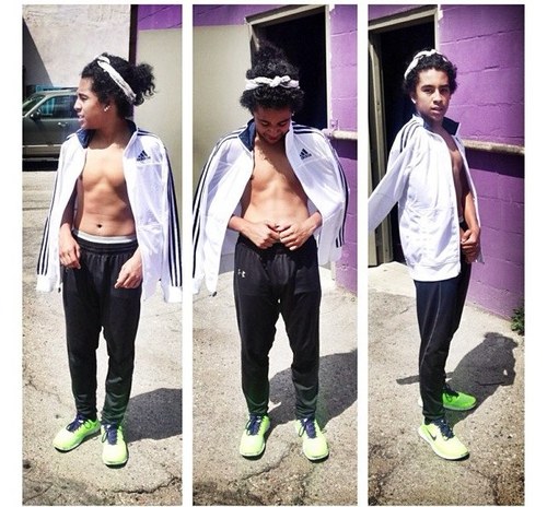 This Is A Drama Free Fanpage For Mindless Behavior..!Follow Us And Well Make It Worth Your Time..-Stay Mindless Babys★★♥♥
