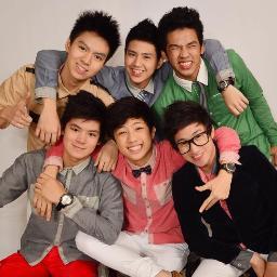 WE LOVE CHICSER :)
KASI MABABAIT ANG MGA CHICSER :)
SPREAD LOVE NOT WAR ♥
FOLLOW @ChicserMabait and I'll follow you back ;))