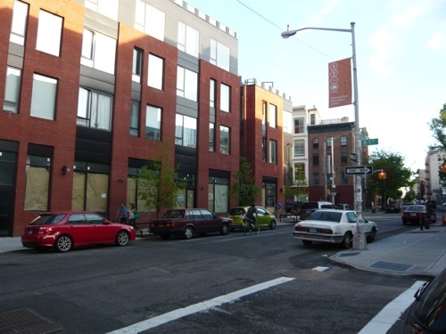 jig_3650's profile picture. Developer in Brooklyn, tweeting about rents, transactions and trends in Williamsburg.