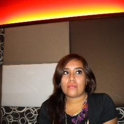 Za_zu's profile picture. Ex-reportera hípica ,ex-miembro del coro Nacional Polifónico, 7 años de mi vida dedicados a la logística, pero en el fondo de mi quería ser cantante de rock