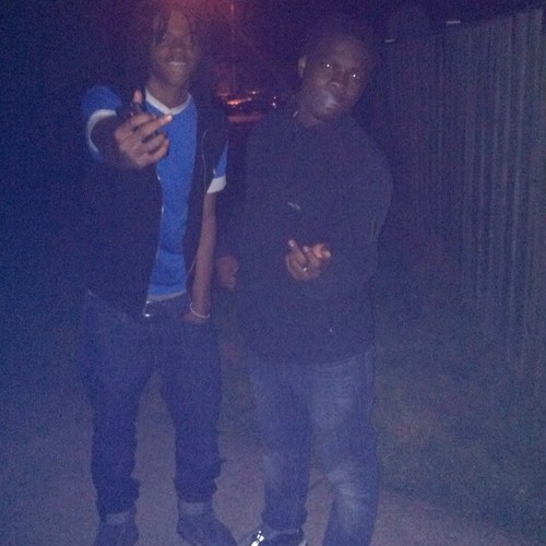 Follow me doe on i.g @Druggout_Sammy