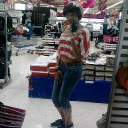 @Hollin13Hotmail  ♥_♥.........tE dIgO uN sEcReTo...te AMO :*