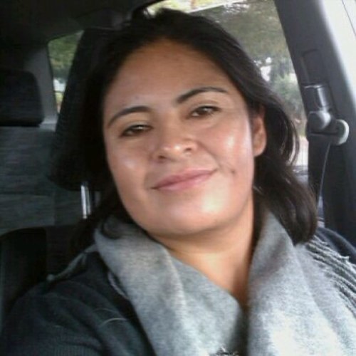 Quien soy una persona que apoya balores respeto igualdad me gusta copartir con personas que alimentan mis conosimientos positibamente y mi familia esta primero.