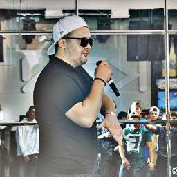 DenisEstrin's profile picture. 