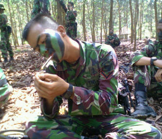 renovandeso's profile picture. Jangan pernah menyentuh hati seseorang,klw tak ingin menyakiti hatinya