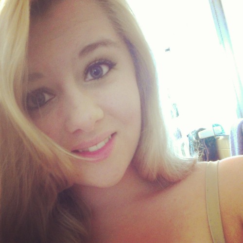 FelicityAkers's profile picture. 