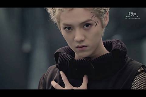 EXO-M Luhan (ro)bot [ follow⇨@ see you⇨block ] 　****　幼なじみ⇨@PAKPAK_bot 妹⇨@saya_chul_ since 2/22～