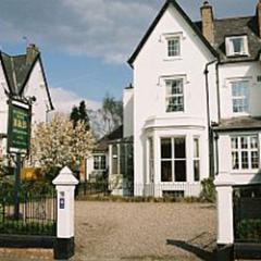 Number38Chester's profile picture. Situated less than a mile from the Historic Town Centre, Number 38 is the ideal choice for weddings, reunions and get togethers! #Chester