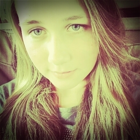♥fashion♥make-up♥DIY♥beauty♥youtube: MissMascaraaa♥email: mariel64@live.nl♥blog: http://t.co/OtGXK21fAN♥