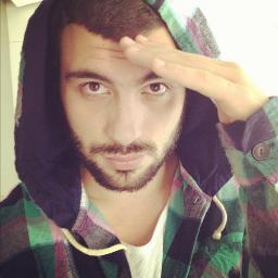 I love Ledriiiii .Plz Follow me