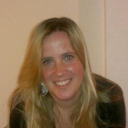 Mamá de tres superhéroes que me cambiaron la vida. Lic. en Comunicación Social. Productora de Cadena 3 Argentina.