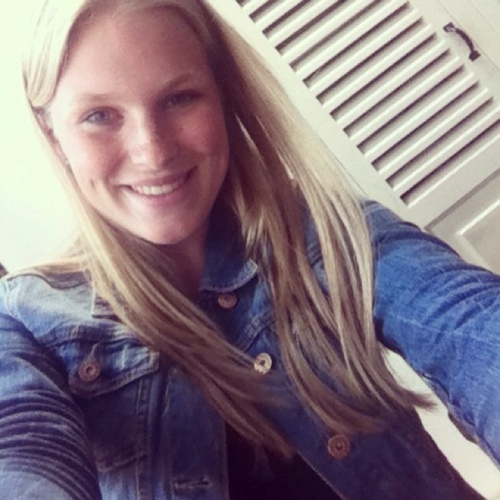 xJCS's profile picture. ♡