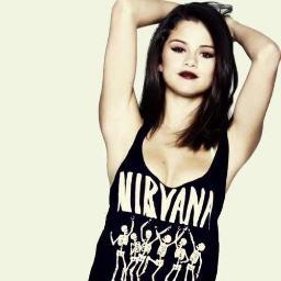 #Directioner #Supernatural #Misfits #Skins #Selenator