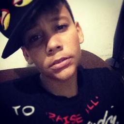 14 anos, Mc e Compositor de funk !!! http://t.co/Jve2JT9SQ3   Ela Não Te Quer