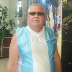 SOY BLANCO ME GUSTA DISFRUTAR DE LA VIDA VIAJAR  SOLTERO
