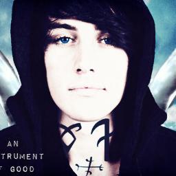 Parabatai de Jem_TMI. Que la viruela demoníaca caiga sobre vuestras casas. Adorando a Magnus Bane desde siempre. Tessa♥ Nephilim.
[Rol__TMI]
