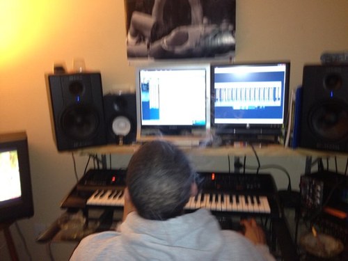 1/2 of @Avi8der... Producer, Songwriter