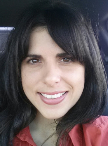 Former newspaper reporter, proud momma and care giver who finds comfort in a good story, tell me yours.