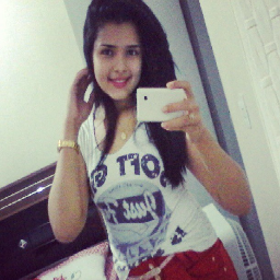 Quem me dera ao menos uma vez acreditar por um instante em tudo que existe, e acreditar que o mundo é perfeito, que todas as pessoas são felizes.