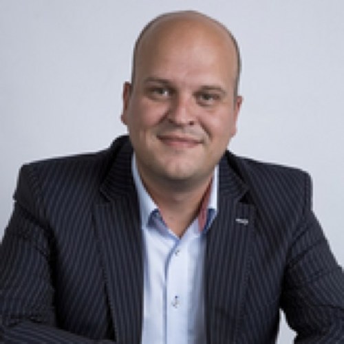Director of Solutions at HighQ, LegaIT enthusiast, Legal Services, AI, Search, hope to change the world a bit!