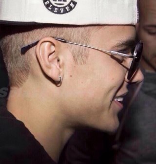 This person called Justin Bieber makes a youtube account Kidrauhl, Then came scooter, hello BELIEBERS, Jai Brooksfollowed me on 4/01/13 LIL TWIST FOLLOWS MEE