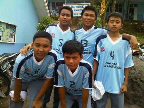 MahesaAdiSuryo's profile picture. Maybe i was useless