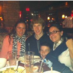 Amazing Family, Great Friends, Good Food= My Life :)
