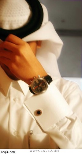 ‏‏‏كل مادقيت في ارض وتد من ردات الحظ وافتني حصاه