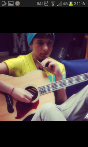 @matthunter123 Mi Vidaa *-*
@onedirection Los Amo ^.^'
