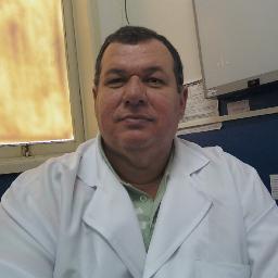 MÉDICO E ESCRITOR. UM POETA APAIXONADO PELA VIDA.
