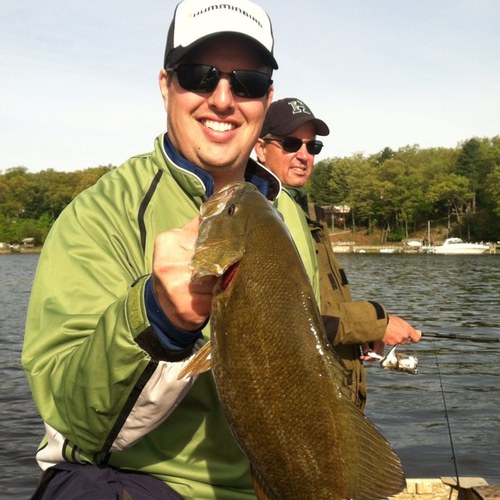 DRFWLKR's profile picture. Just a guy in suburban GR chasing the dream.