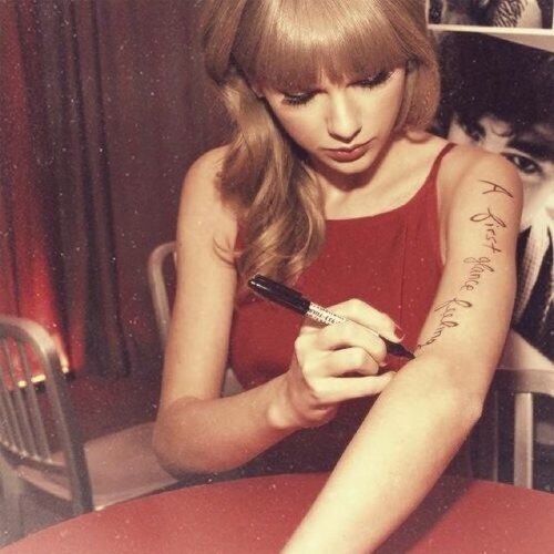 Swifty . ❤ RED ❤