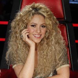 solo tengo 3 amores!!!!!
mi HIJA SHAKIRA y GLORIA TREVI!!!!!