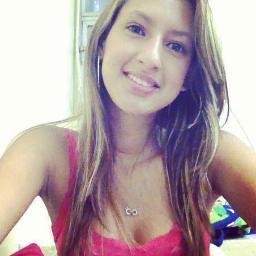 Vá atrás do que te faz feliz e o resto que se foda.