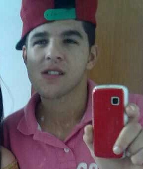 20 anos, Flamenguista ,Surfista, Namorado da @Luh_Carminati