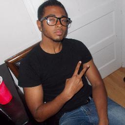 Living life on my own terms. 20 Y.O. CollegeLife l CCSU l AspiringCEO l FamilyFirst l Roots = Mexico + Colombia