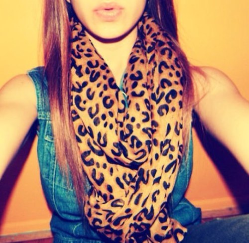 _itssummerr_'s profile picture. ~live life, be brave, & just hang loose~