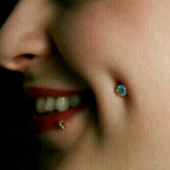 bnoOotah909's profile picture. ‏‏‏‏‏جميع تغريدآتي لاتعبر عن حيآتي، بل مجرد سطور رآقت لي، ف حيآتي لاتنطرح آمام الجميع! البعض من كتآبآتي'(بقلمي).~ استغغر الله ♡سبحان الله♡