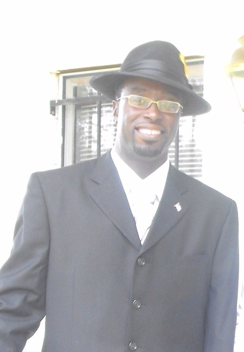 Helppipe's profile picture. Pipe the Reverend
