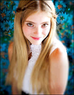 [V] TeenVogue_RP | Duo Cantik w/ Dakota Fanning | Duo Blonde w/ Kat' Newton | ErinJenniferPixie's lil sist