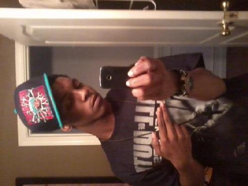 JUST AH YOUNG NI55A TRYNA GET RICH