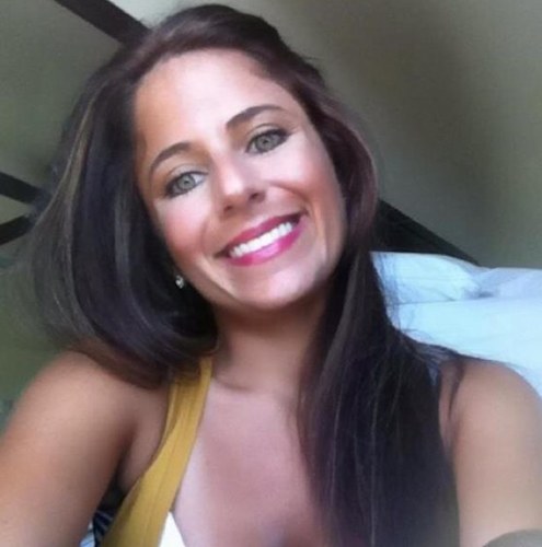 AMYTARA18's profile picture. 