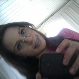 Sou a garota imperfeita mais perfeita que você já conheceu....