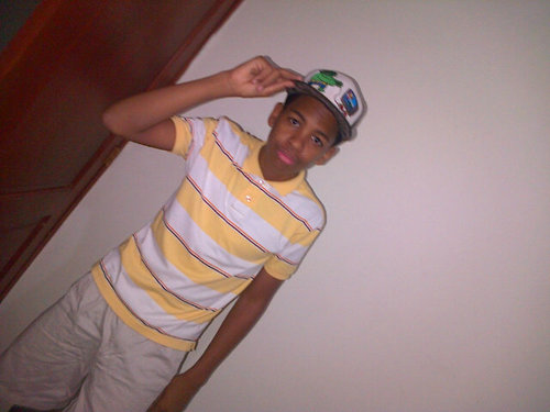 Follow I am Back ^_^ BB:26EE5776