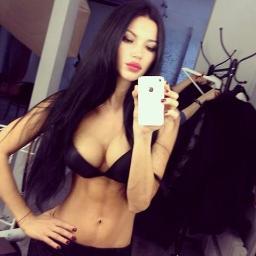 Moi chui une grosse bombasse ! ;)