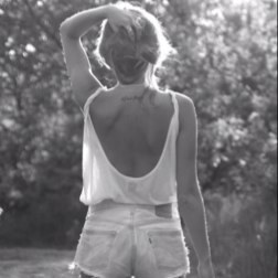 Just a blonde with tattoos telling you about how ridiculous i am.

Why tip-toe through life to arrive safely at death.
 Avi is not me.