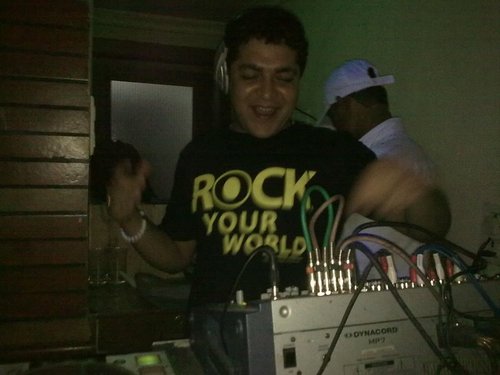 BiographySTARTED DJING FROM LAST 7 YEAR......DID BASIC DJ TRAINING UNDER DJ SUKETU ....(AUDIO ELITE) MUMBAI.......... WORKED AS A CO DJ IN CLUB ZUEK ANDHERI EA