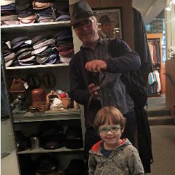 DanHaneckow's profile picture. Raconteur, gourmand, man about town, historian, writer, psychogeographer and photographer.